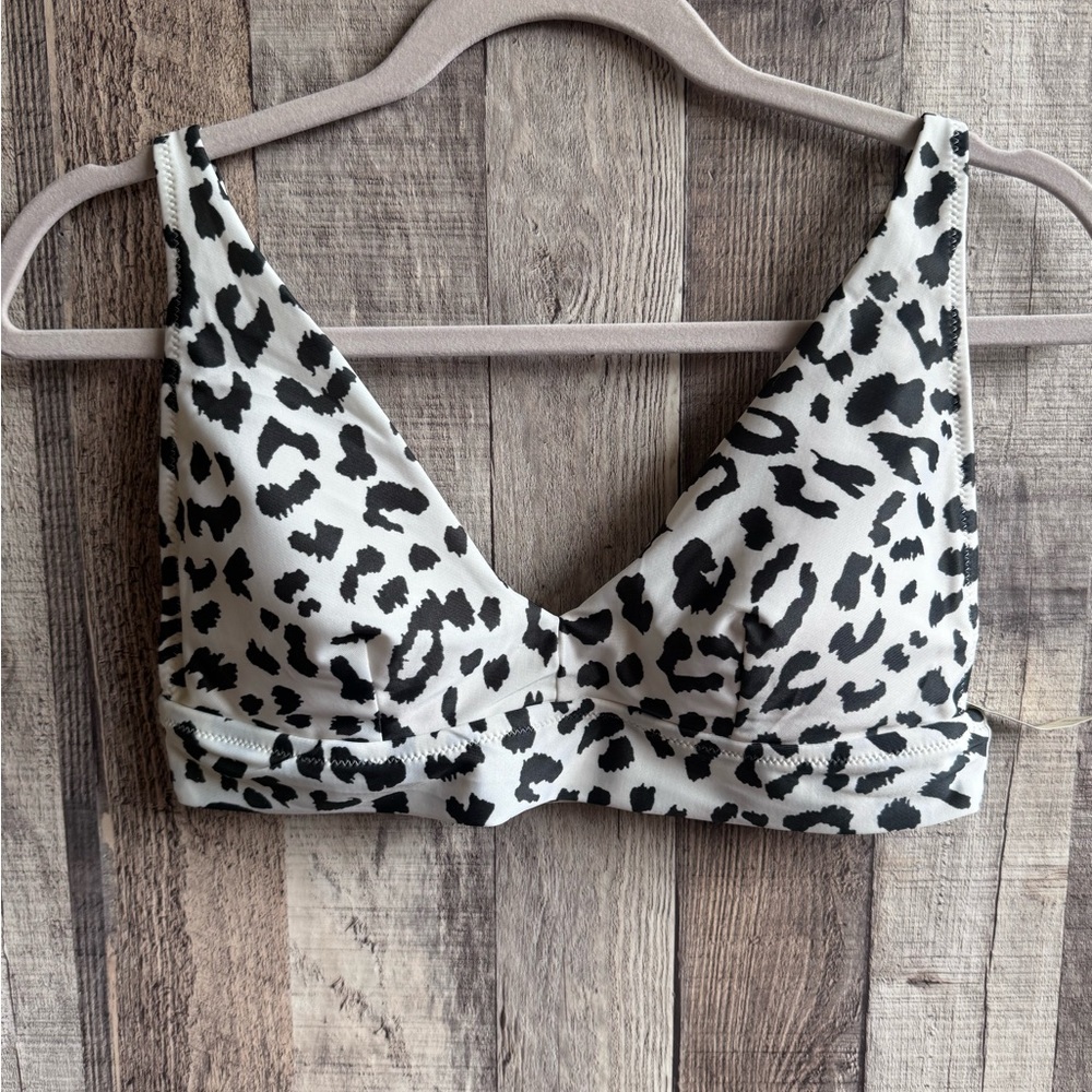 AERIE Scoop Neck Animal Print Bikini Swim Top NWT Sz Medium